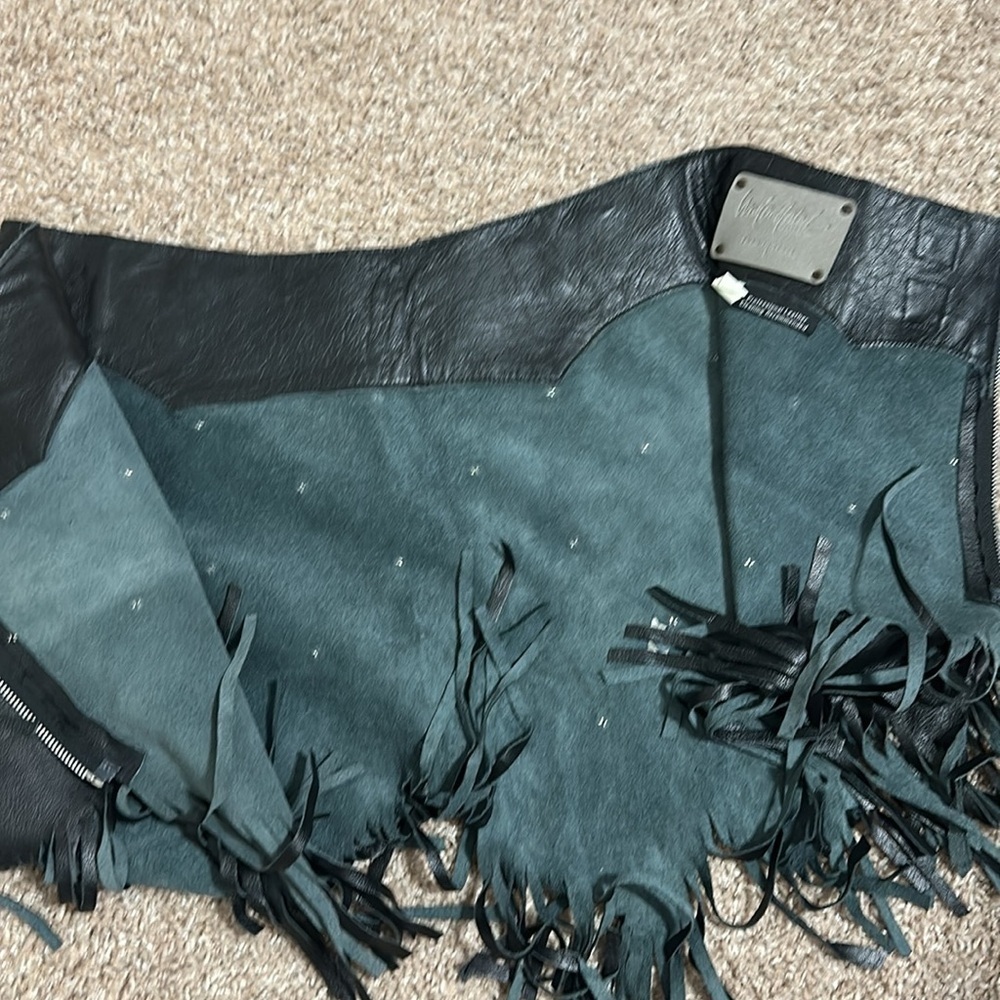 Leather Skirt - Picture 9 of 12